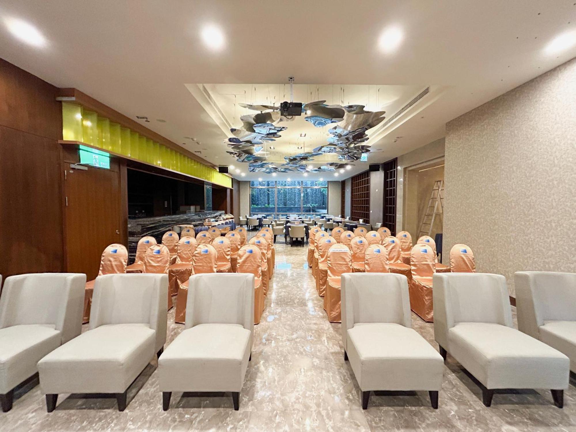 Hiyeshotel勤天商旅-花蓮館 Хуалянь Экстерьер фото