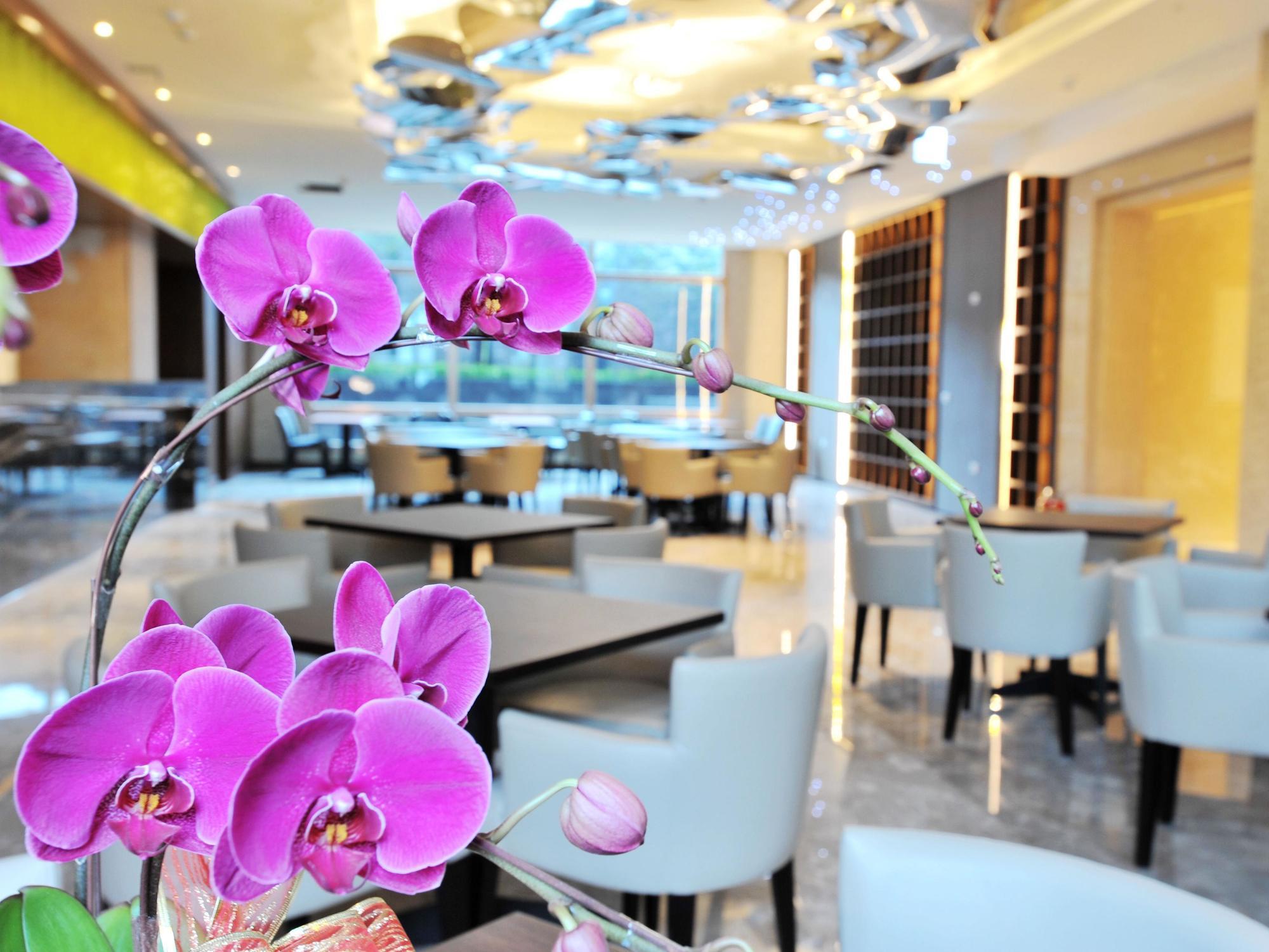 Hiyeshotel勤天商旅-花蓮館 Хуалянь Экстерьер фото